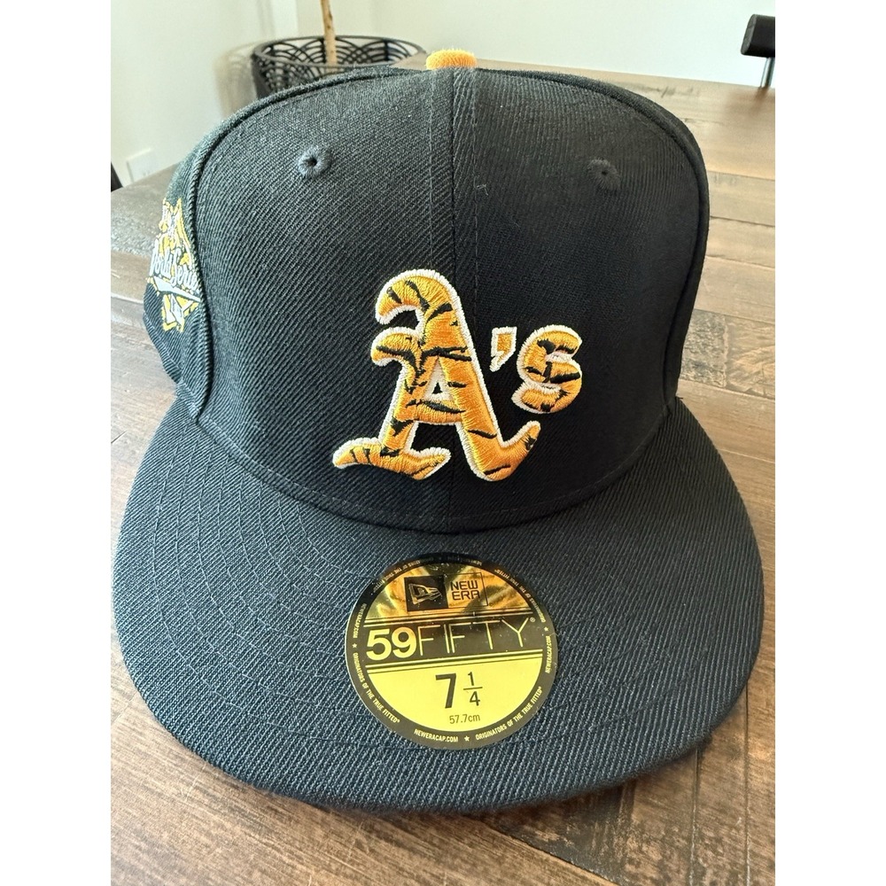 New Era Oakland Athletics A's 59FIFTY Size 7 1/4 Fitted Hat Tiger Fill Print $56